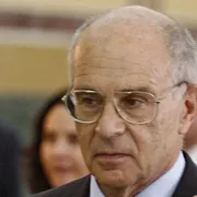 Ambasadorul Taubman: "România nu are o Constituţie suficient de puternică pentru a susţine o democraţie"