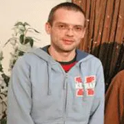 Adelin Petrişor şi-a închis blogul, sătul de înjurături