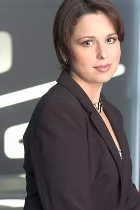 Carmen TOMA