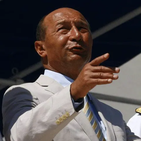 Traian Băsescu s-a întâlnit la Sinaia cu membrii cabinetului Boc