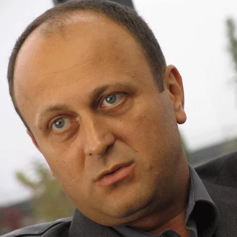 Dan Sucu, Mobexpert: În 2009 piaţa mobilei va deveni a clienţilor