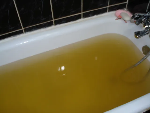 Apa caldă