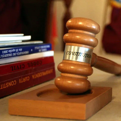 Termenul din 2002 pentru retrocedarea imobilelor cultelor religioase nu se mai aplică, arată CCR