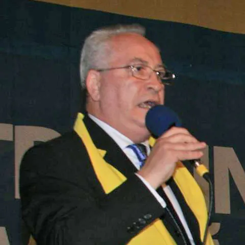 Haşotti: Opiniile lui Băsescu-primul pas către o republică "hiper-prezidenţială"