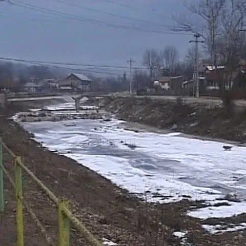 2.500 de oameni din Slănic Prahova nu au apă potabilă de cinci zile 