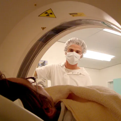 Acces diferenţiat la tratamente pentru cancer în ţările Europei 