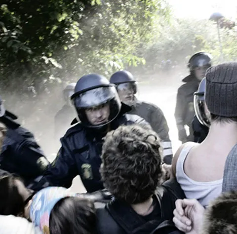 Un suporter a fost împuşcat de poliţişti, la o partidă amicală din Uruguay 