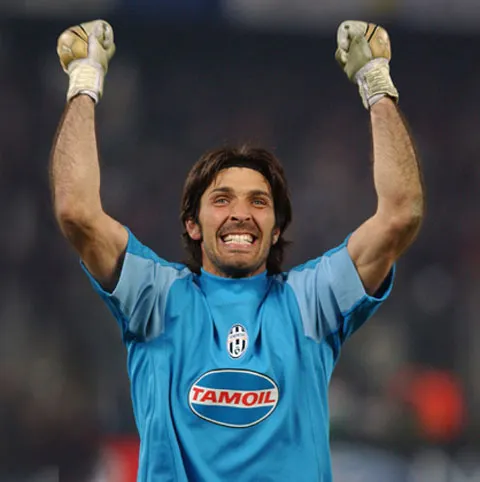 Buffon a fost desemnat cel mai bun portar al ultimilor 21 de ani 