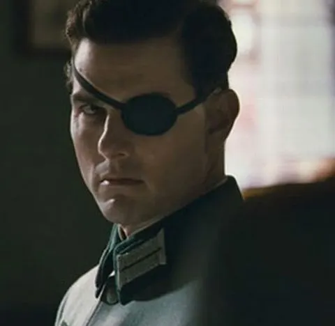 Tom Cruise l-ar fi omorât pe Hitler