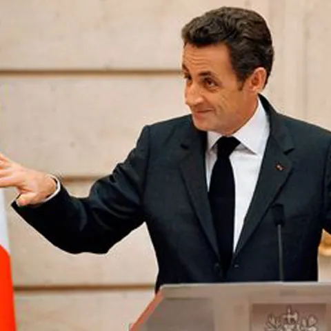 Sarkozy ajută presa cu 600 milioane de euro