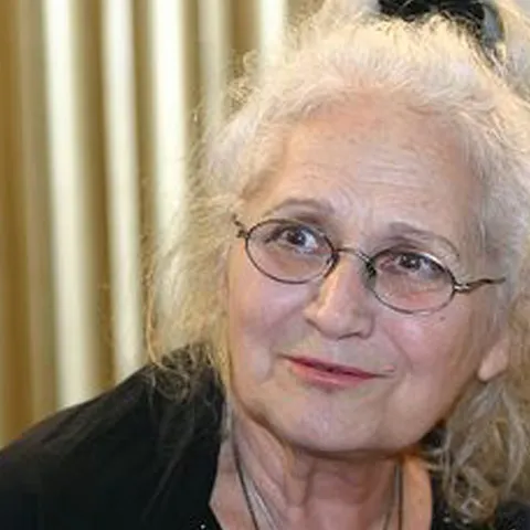 Cătălina Buzoianu: "Furtuna" nu poate fi înţeleasă decât la bătrâneţe
