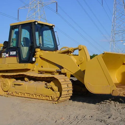 Producătorul de buldozere Caterpillar va disponibiliza 20.000 de angajaţi din cauza recesiunii ce afectează cererea