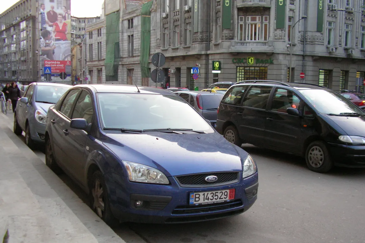 Cu maşina în vizită la muzeul de istorie