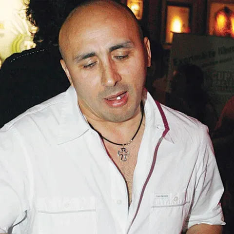 Marcel Pavel, acuzat că a agresat un elev care a cerut bani de la fiul său