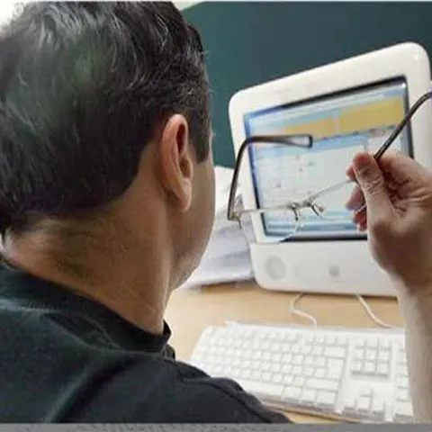 Un tânăr polonez s-a sinucis în faţa unei camere web conectate la internet 