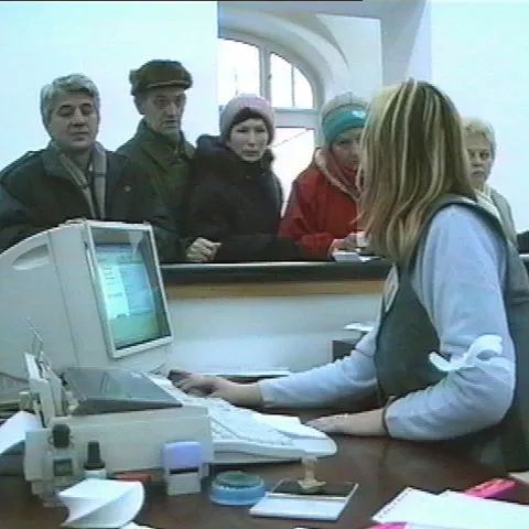 CE a transmis României 4 recomandări, cerând consolidarea politicii fiscale şi reducerea birocraţiei 