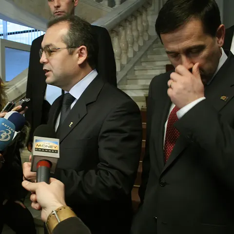 Ţigara de după buget, mai scumpă cu 50%