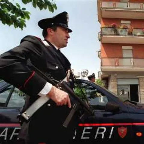 Alţi cinci români au fost arestaţi sub acuzaţia de viol, în Italia 