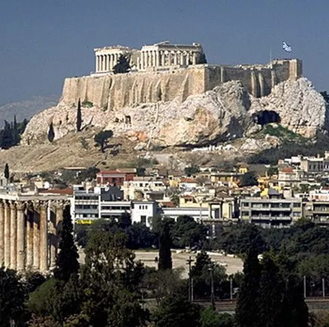 O imigrantă bulgară, care desfăşura activităţi sindicaliste, a fost stropită cu acid în Grecia