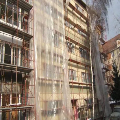 Măsuri "uitate" de guvernanţi. Reabilitarea termică cu bani de la UE şi privatizarea "deşteaptă" a sectorului energetic