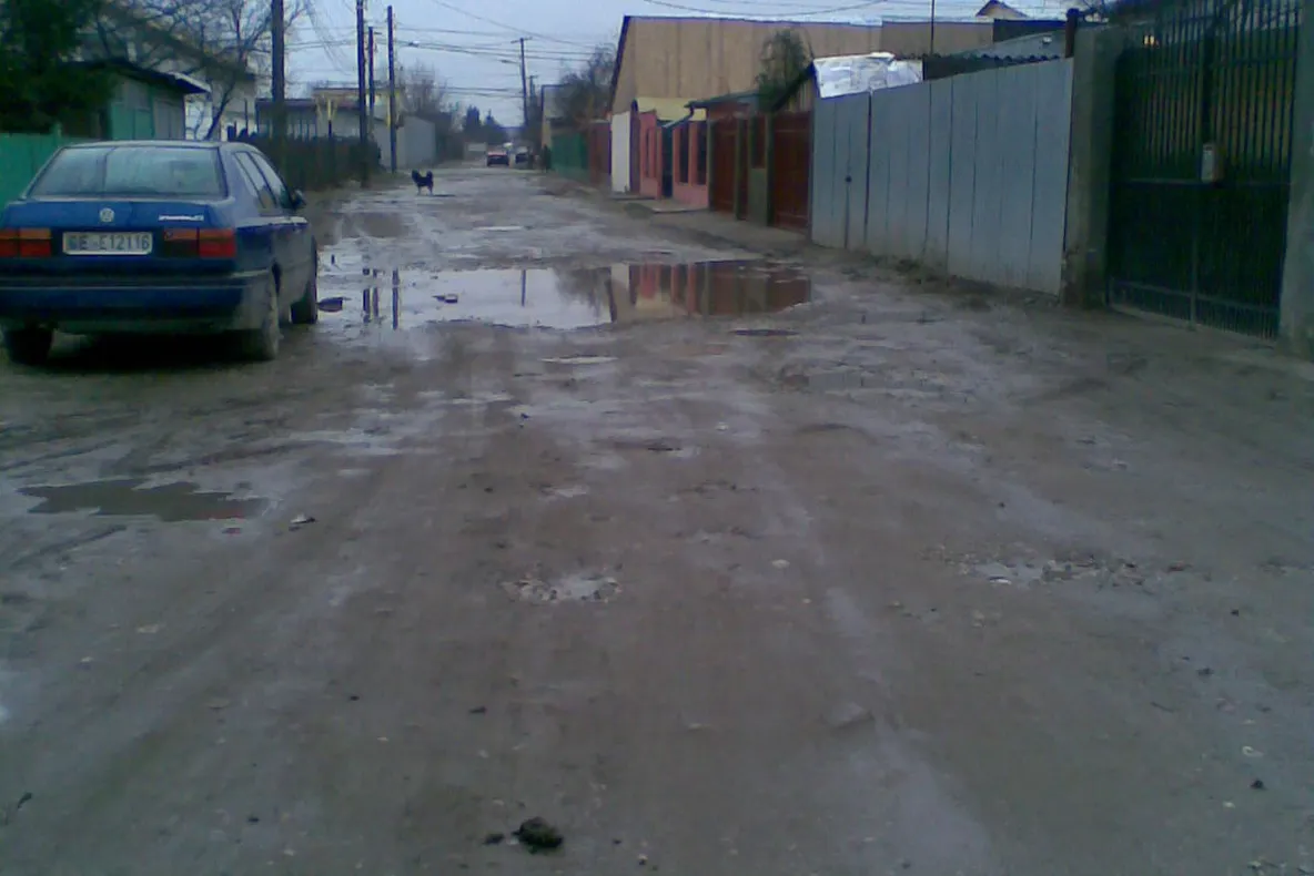 Străzile din cartierul Rafov din Ploieşti
