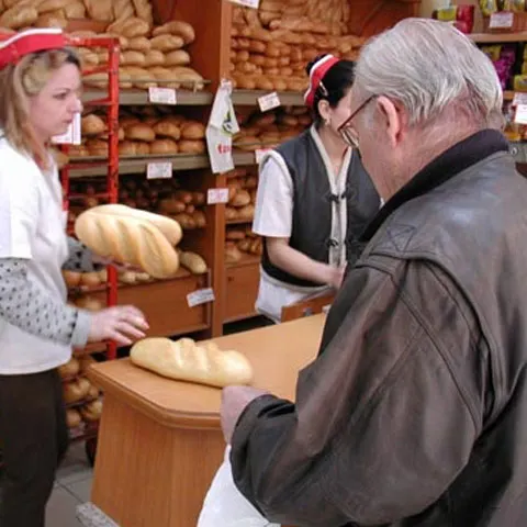 Etichetarea cu menţiunea "fără gluten" creşte preţul pâinii