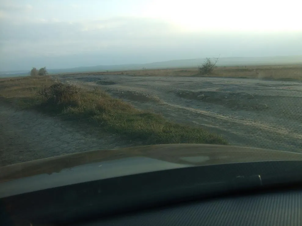 Multe drumuri din judeţul Tulcea sunt în stare jalnică 