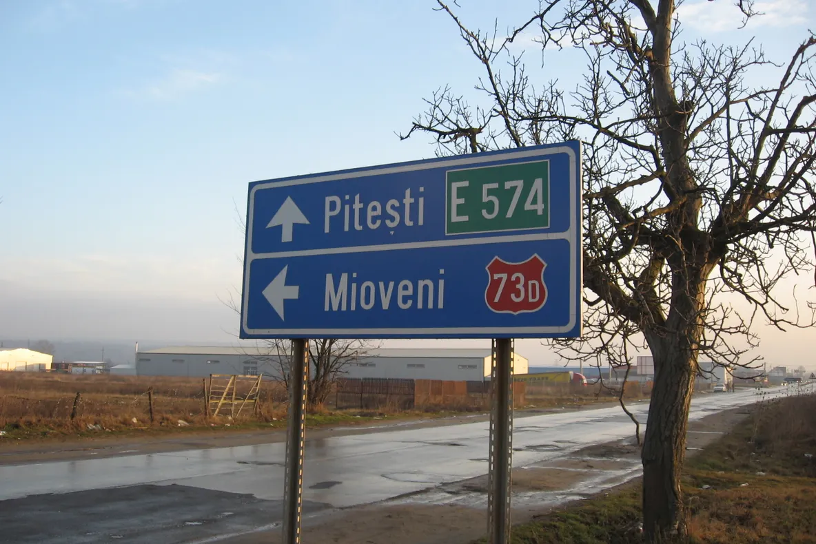 Piteşti-Mioveni, plin de gropi