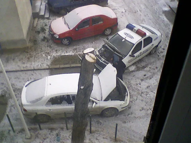 Pentru ce trebuiau cumpărate şi folosite Loganurile poliţiei de 78.000 EURO
