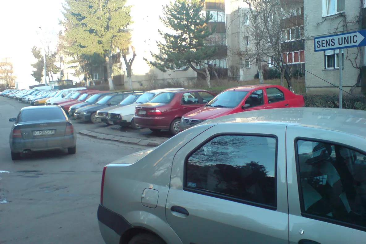 Stradă cu sens unic