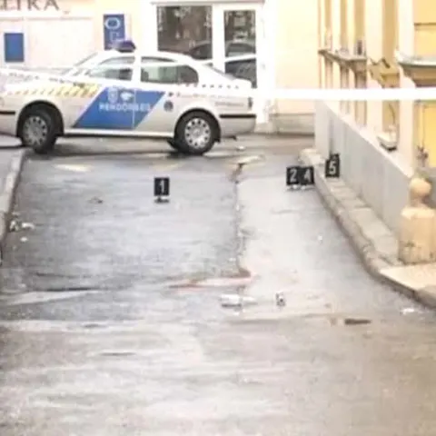 Imagini cu atacul asupra lui Marian Cozma. Atenţie, imagini şocante!