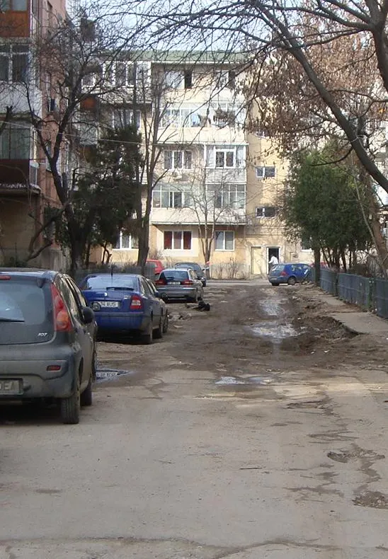 Stradă decopertată