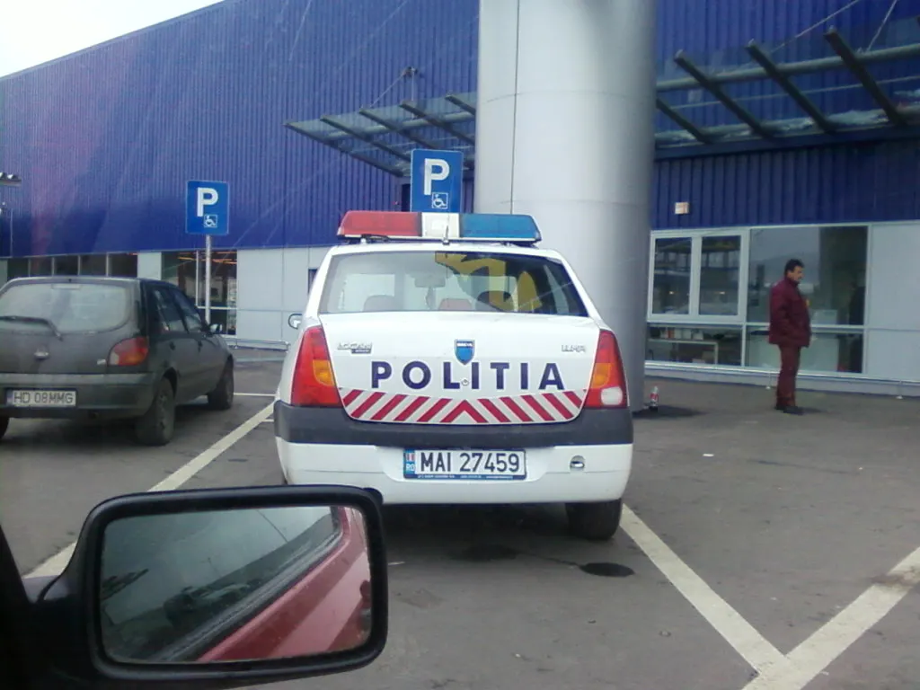 Parcarea pe un loc destinat persoanelor cu dizabilităţi