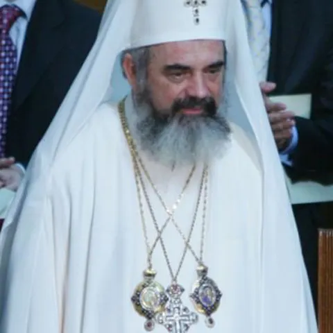 Guvernul măreşte lefurile preoţilor     