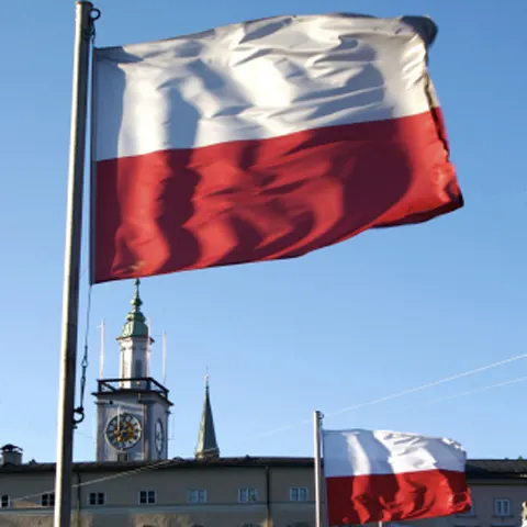 Polonezii care au rămas fără identitate vor primi compensaţii
