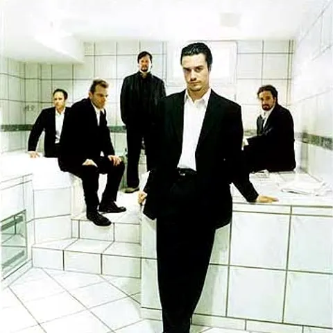 Faith No More pleacă în turneu european