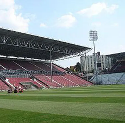 CFR Cluj: Conducerea a interzis consumul de seminţe în stadionul Dr. Constantin Rădulescu