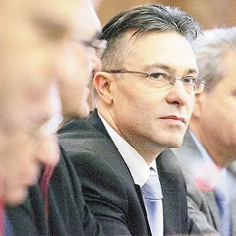 Moscova este dispusă să reia discuţiile despre tezaurul românesc