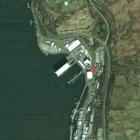 Cartierul general al forţei nucleare britanice poate fi văzut cu Google Earth - VEZI IMAGINE