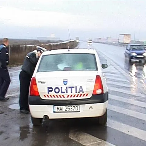 Şoferii români calcă prea des pedala de acceleraţie