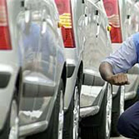 "Taxa auto" din România a fost în februarie pe locul 3 în topul căutărilor pe Google