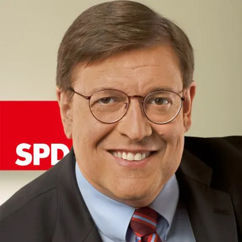 Un deputat german a demisionat după ce a fost acuzat că deţinea pornografie infantilă
