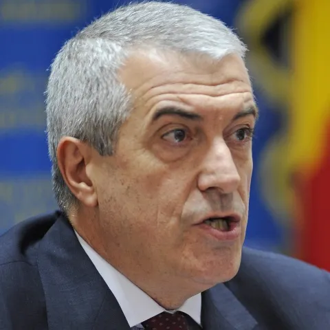 PNL ia în calcul depunerea unei moţiuni simple pe educaţie