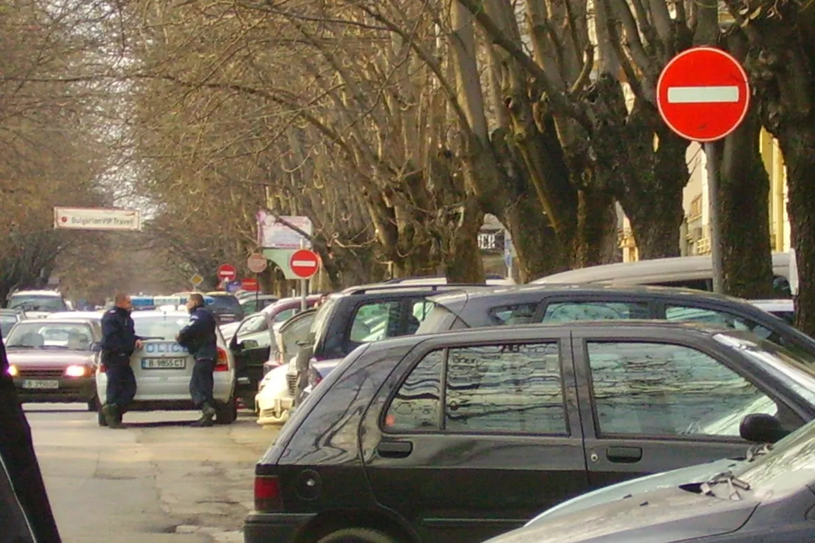 Legile de circulație nu se încalcă numai în România