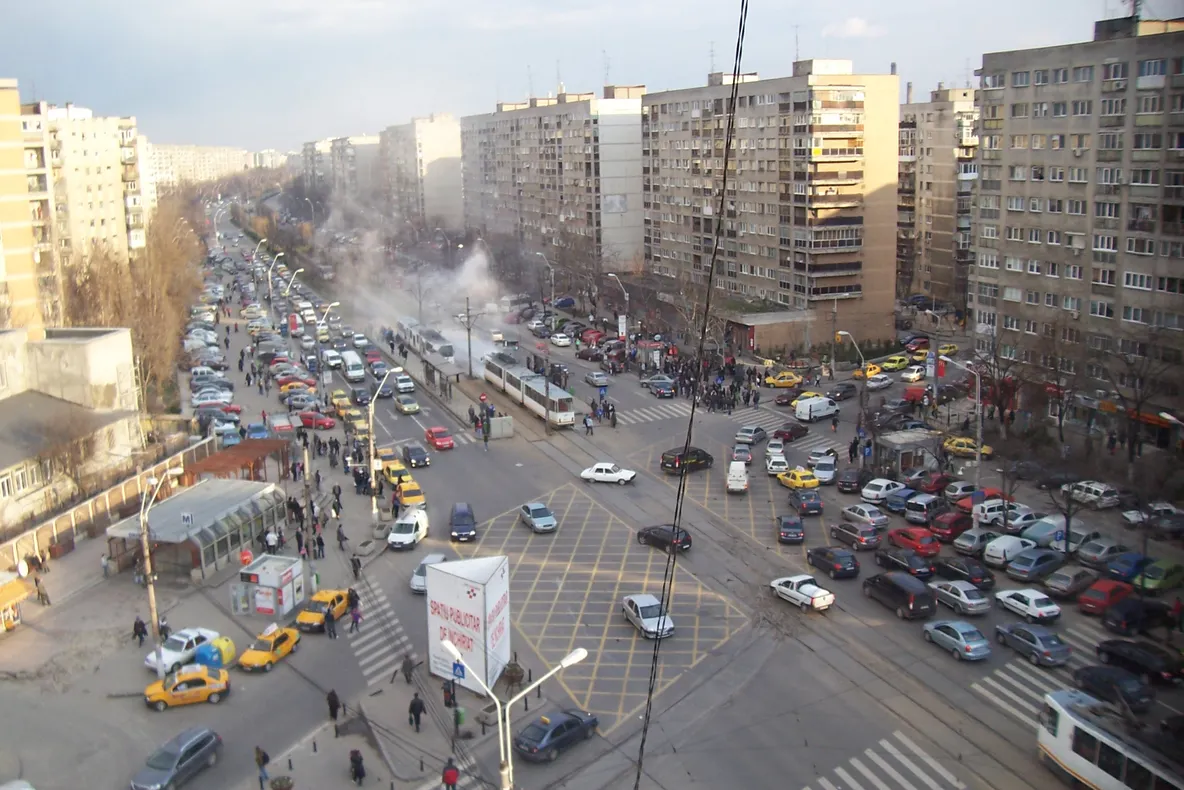 Un tramvai a luat foc în Capitală