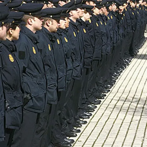 22.000 de poliţişti spanioli au manifestat pentru creşterea salariilor