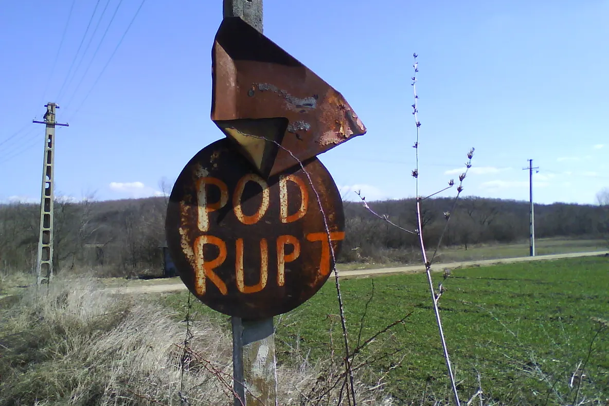 Comuna Topana, judeţul Olt, pod rupt