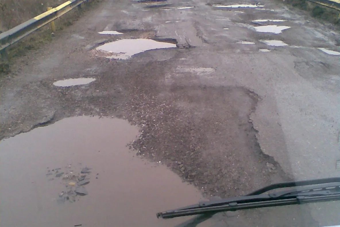 Drum din judeţul Bihor, între Marghita şi Suplacul de Barcău