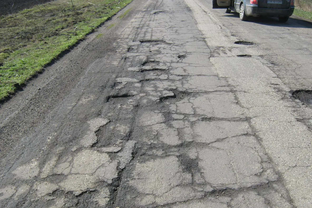 Turnu Măgurele, drum peticit