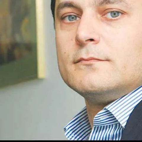 Lipsa de strategie va închide unul din şapte magazine online